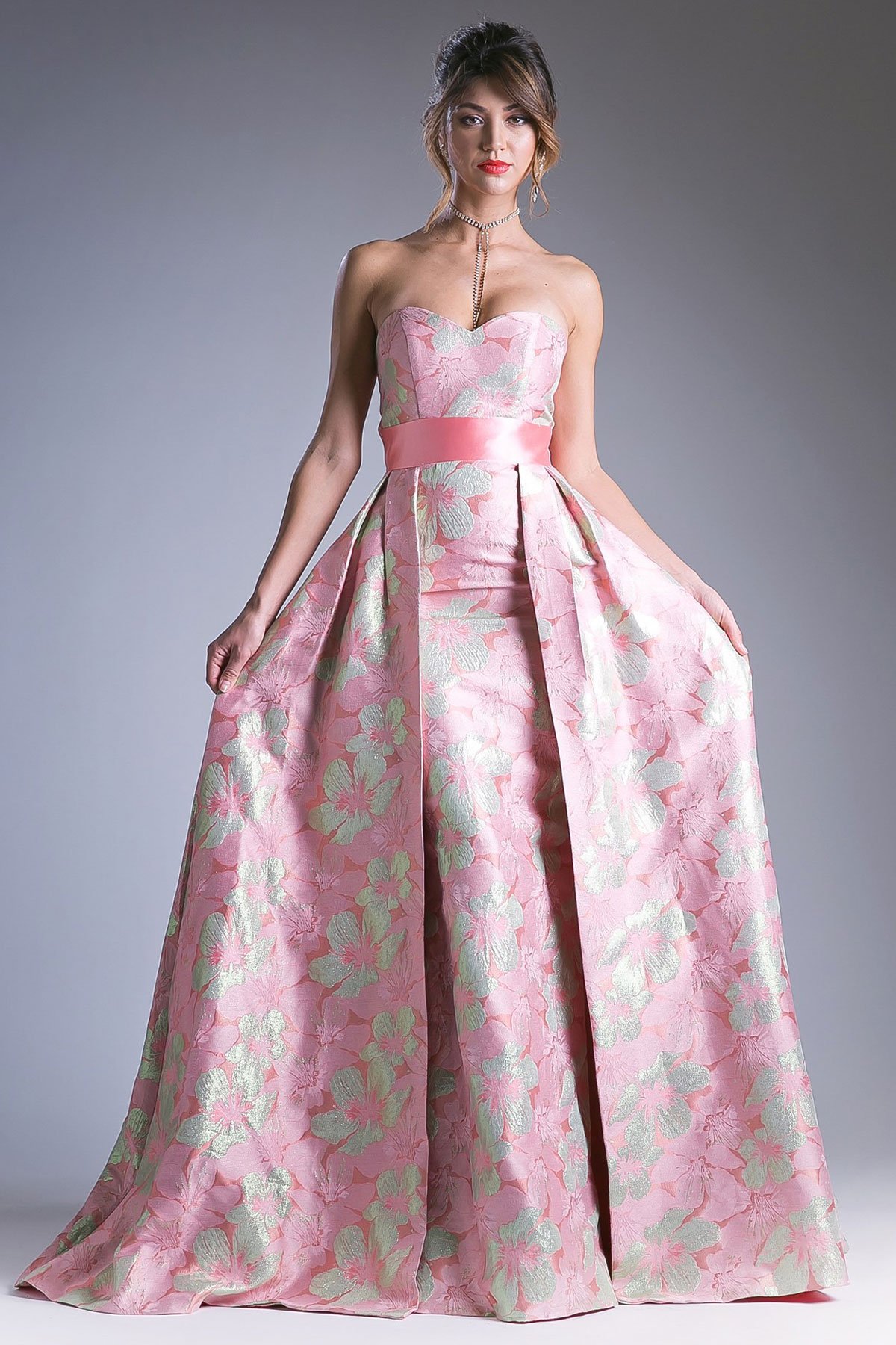 smcCD13335
Sizes 4-16